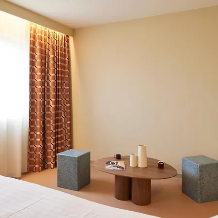 Aéroport Mandelieu Hotel